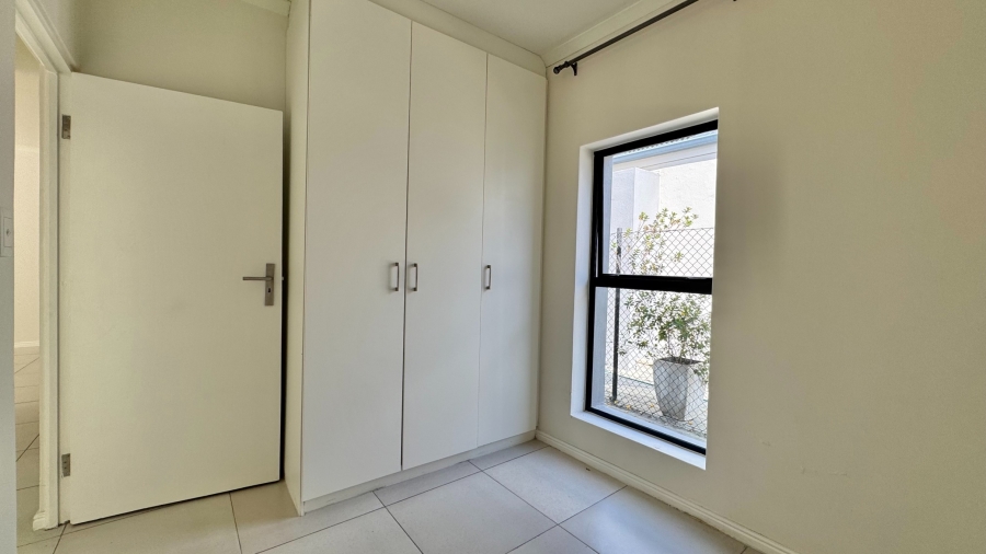 3 Bedroom Property for Sale in Aan de Wijnlanden Western Cape